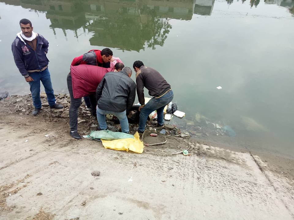 العثور على جثة سيدة دفعها القطار للسقوط بمياه بحر مويس بالشرقية 1 الشرقية