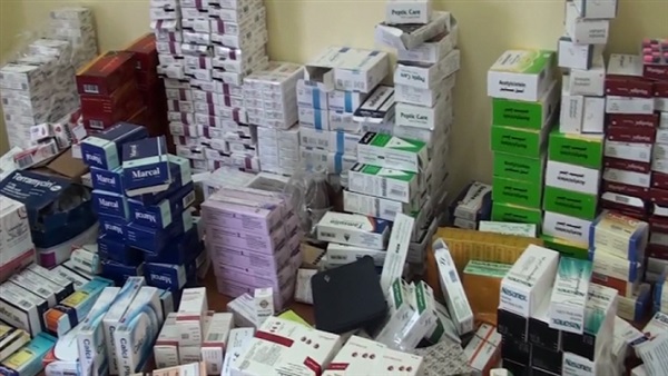 ضبط أدوية مجهولة المصدر ومنتهية الصلاحية بالشرقية 1 الشرقية
