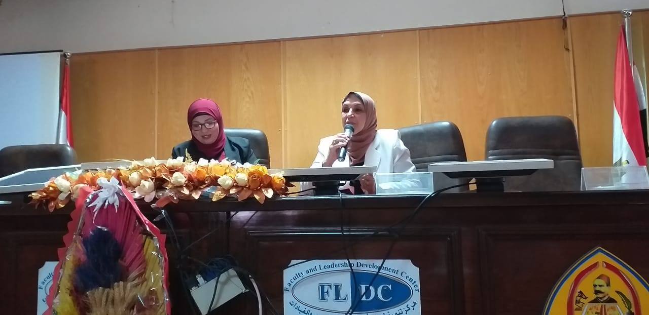 ورشة عمل بجامعة الزقازيق للتعريف بأهم القرارات الوزارية الجديدة الخاصة بالطلاب الوافدين 1 ورشة عمل بجامعة الزقازيق