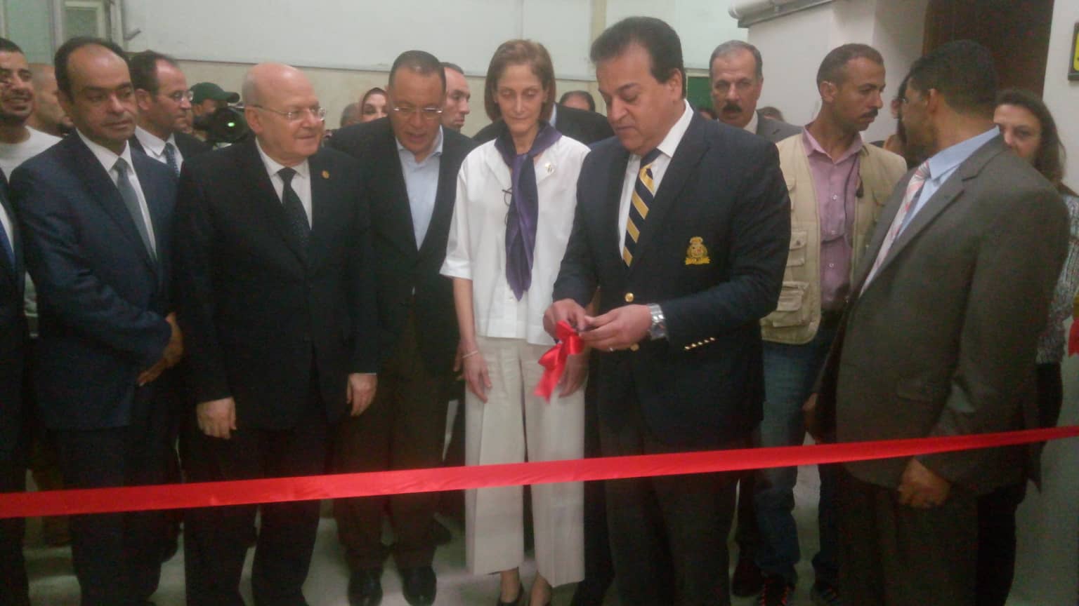 وزير التعليم العالي يفتتح مراكز التطوير المهني بجامعة الزقازيق 2 التعليم العالي يفتتح مراكز التطوير المهني بجامعة الزقازيق 2