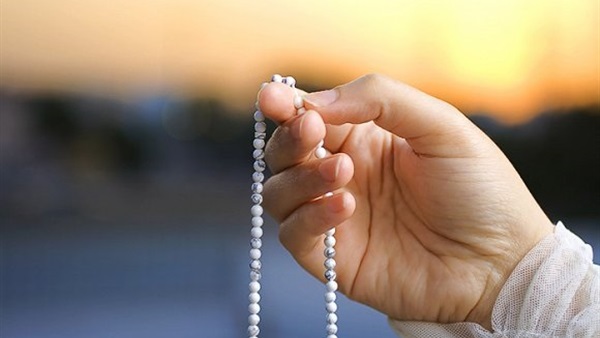 مفتي الجمهورية يرد على حكم استخدام السبحة 1 السبحة