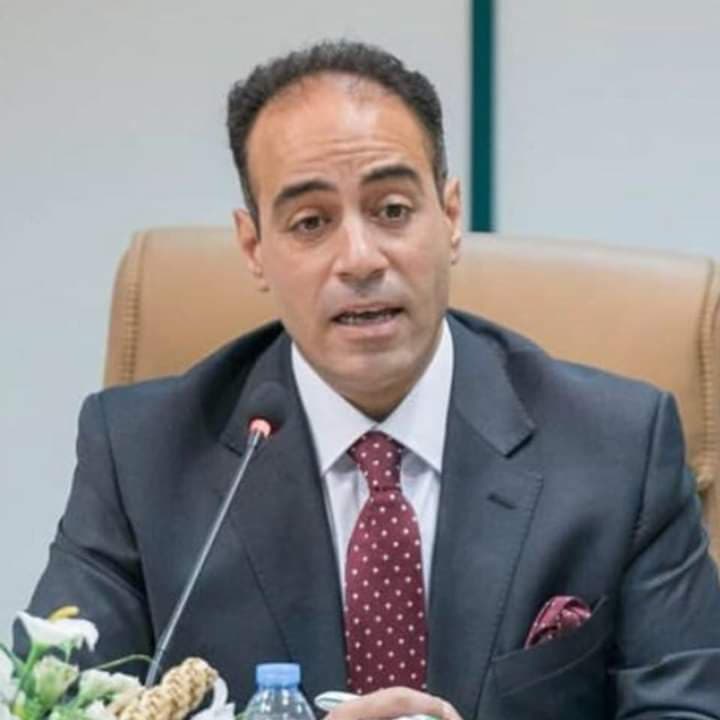 تعيين الدكتور أسامة عبدالباري وكيلًا لكلية آداب الزقازيق 1 جامعة الزقازيق