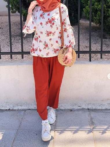 لبس الجامعة