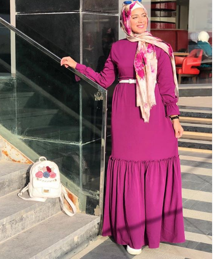 ملابس الجامعة