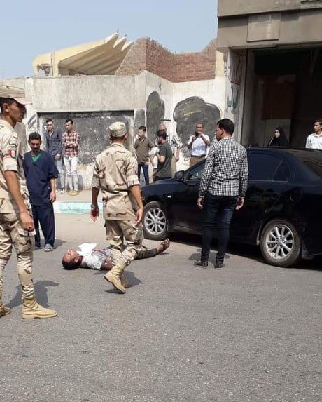 تفاصيل ذبح شاب نفسه أمام نادي الري بالزقازيق 1 الشرقية