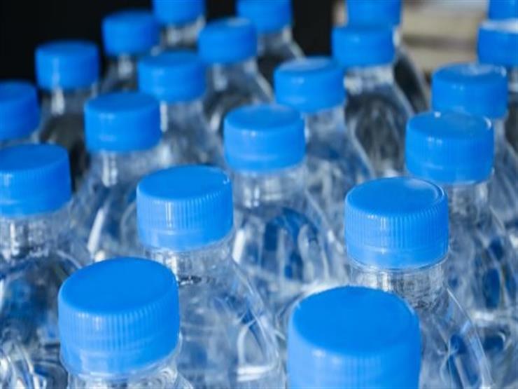 احذر شرب المياه من الزجاجات البلاستيكية لأكثر من مرة 1 المياه من الزجاجات البلاستيكية
