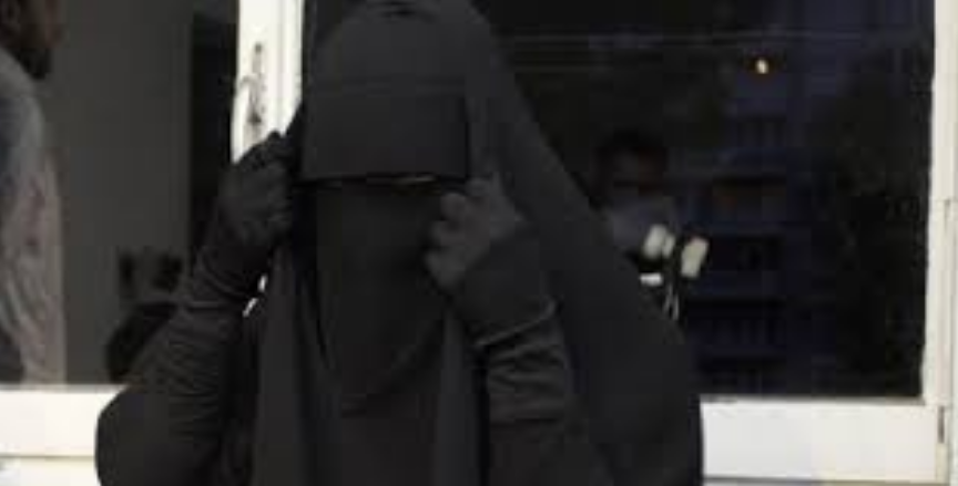 تفاصيل القبض على أكبر زعيمة عصابة لسرقة التوك توك في الشرقية 1 الشرقية